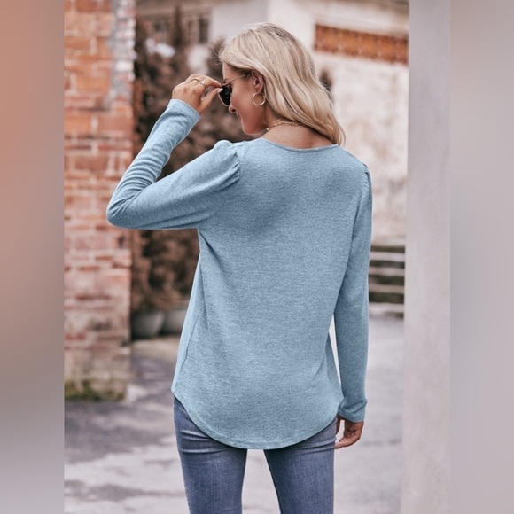 Double Take Pleated Curved Hem Long Sleeve Top - Picture 3 of 4